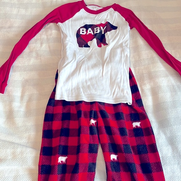 ‘Baby’ Bear  plaid fleece pajama set - Picture 1 of 5